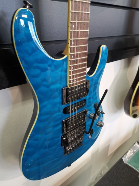  IBANEZ S-Serie Prestige E-Gitarre Made in Japan Natural Blue + Case S6570Q-NBL